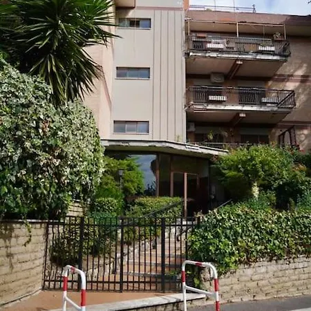 Bonelli Penthouse *