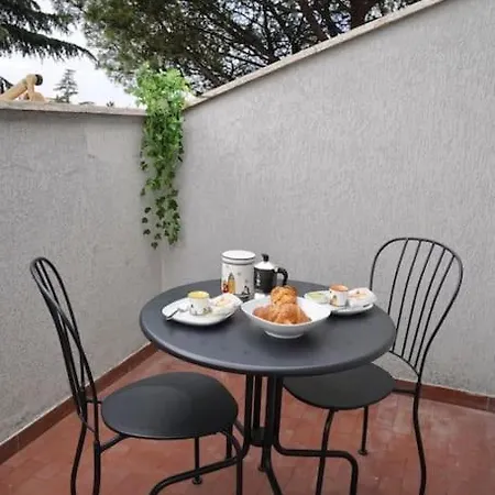 Bonelli Penthouse *